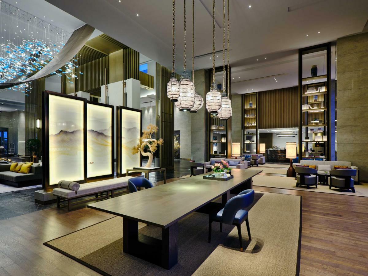Primus Hotel Shanghai Sanjiagang - Offer Pudong International Airport And Disney Shuttle Exteriör bild