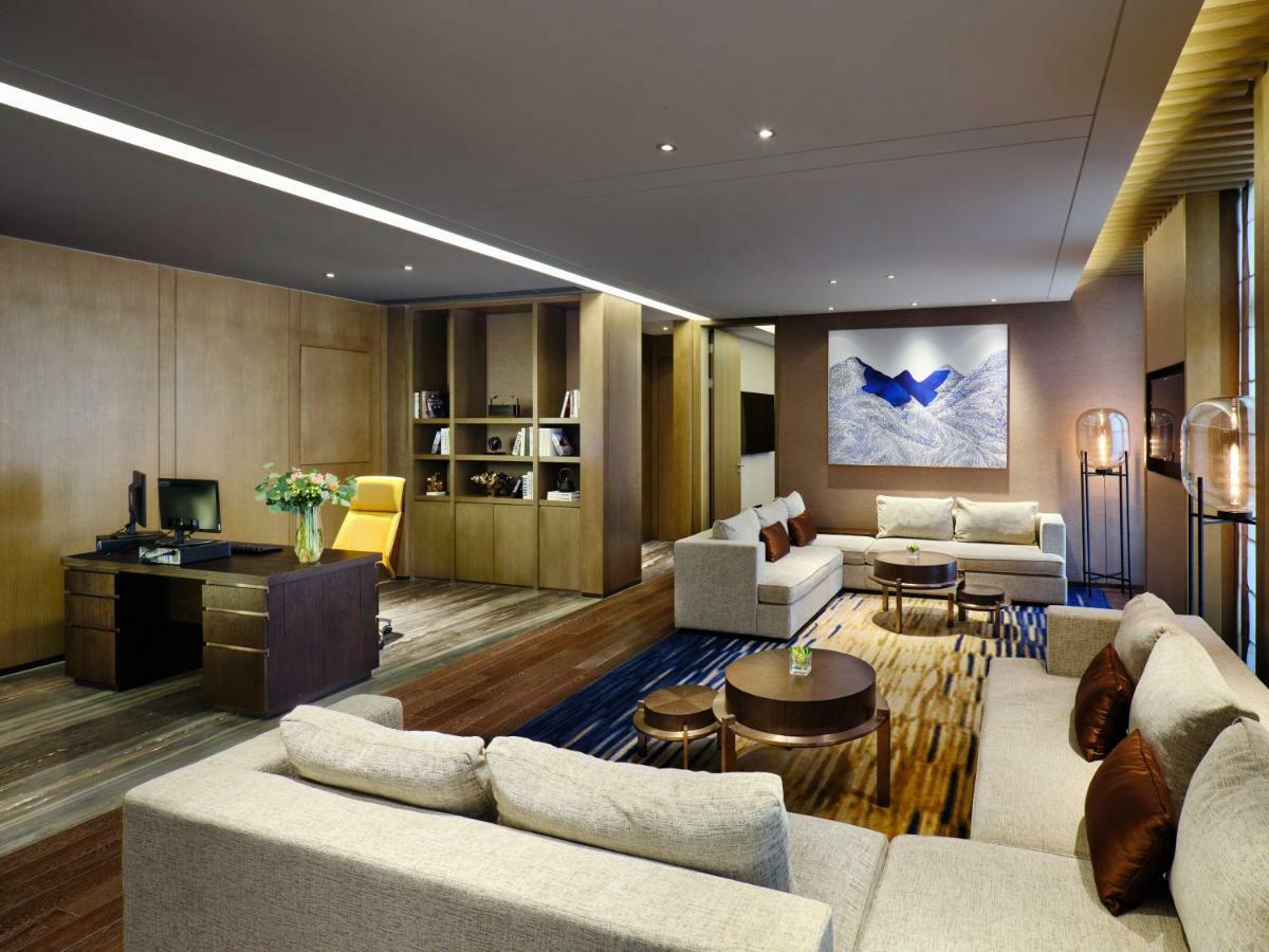 Primus Hotel Shanghai Sanjiagang - Offer Pudong International Airport And Disney Shuttle Exteriör bild