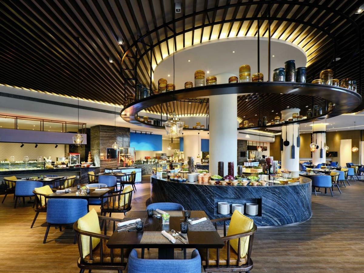 Primus Hotel Shanghai Sanjiagang - Offer Pudong International Airport And Disney Shuttle Exteriör bild