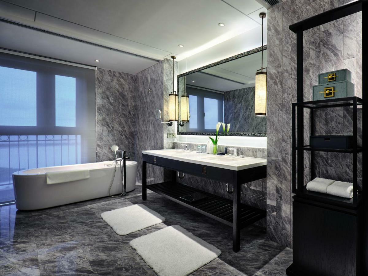 Primus Hotel Shanghai Sanjiagang - Offer Pudong International Airport And Disney Shuttle Exteriör bild